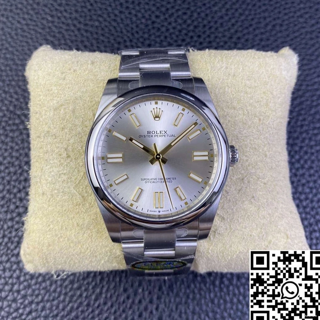 Silver Oyster Factory Dial Perpetual Rolex Clean 41MM M124300-0001 0925